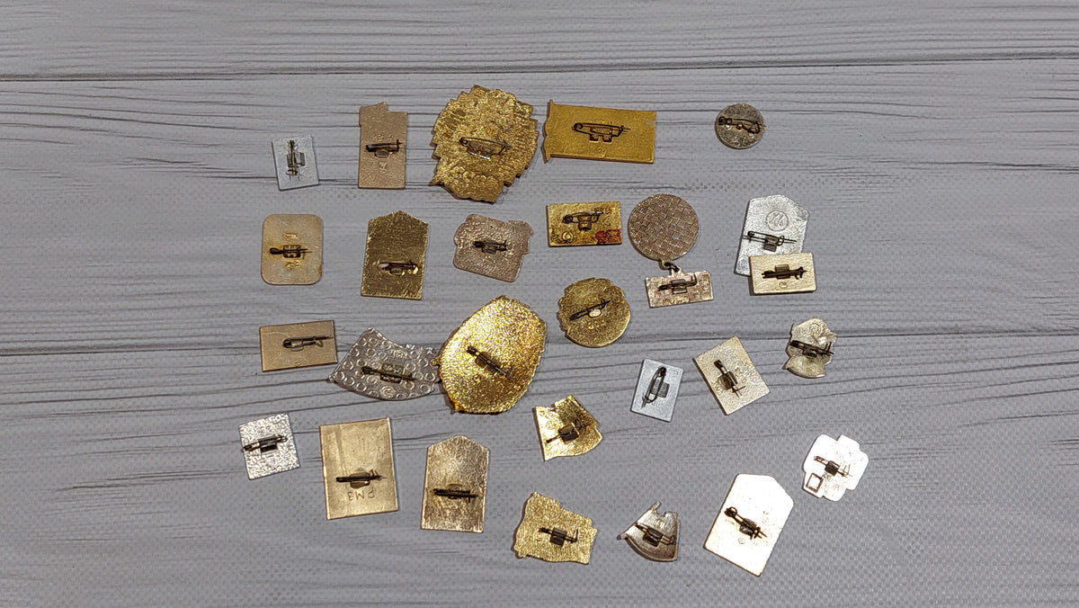 Lenin Pins, Badges for Vintage Backpacks, Jackets, Caps, Caps, Uniforms, 27 Pieces.