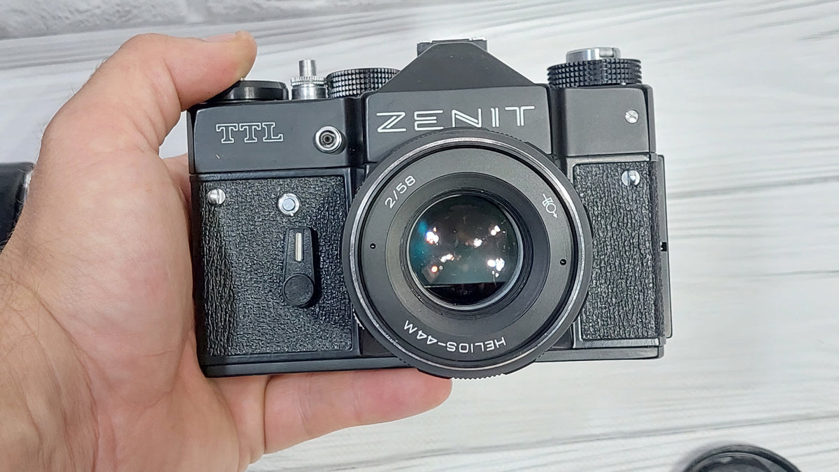 Zenith TTL Black 35mm SLR Film Camera
