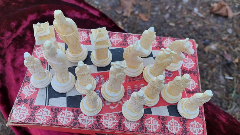 Antique vintage oriental style chess players // Very rare chess set // chess game, outdoor game, vintage chess, gift //