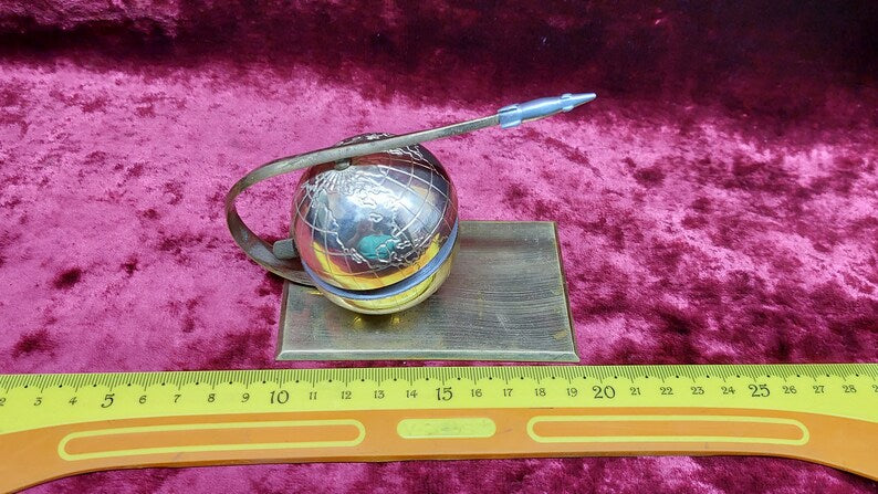 Rare! Soviet rocket Vostok table statue - Sputnik Mir Gagarin - First man in space - Soviet space program - Soviet space - Cosmonauts