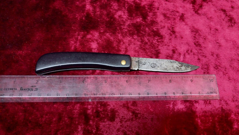 Vintage GDR folding knife, antique pocket knife, carbon steel folding knife, DDR folding knife, retro penknife, old 1970s travel tool