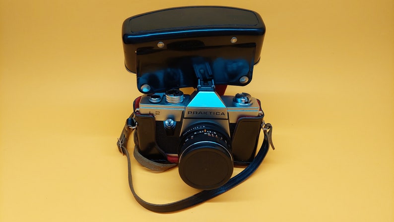 Camera PRAKTICA L2, PENTACON auto 1.8/50