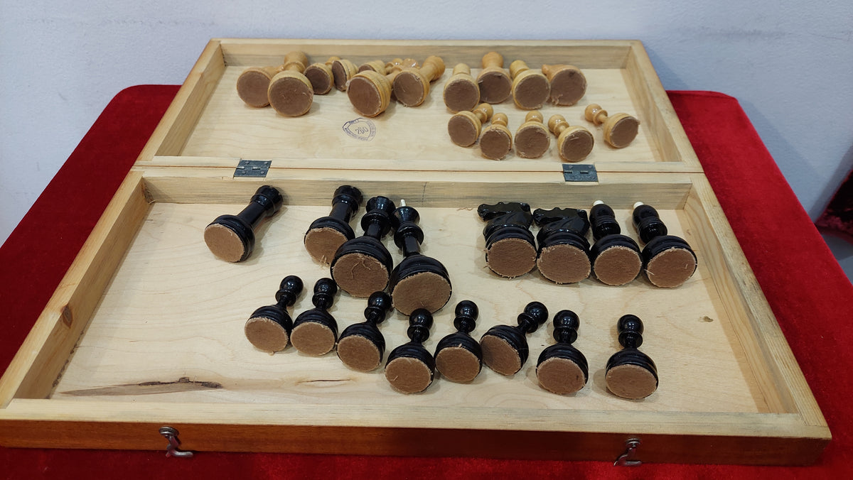 Beautiful authentic classic Soviet wooden tournament chess Grossmeister 1970s