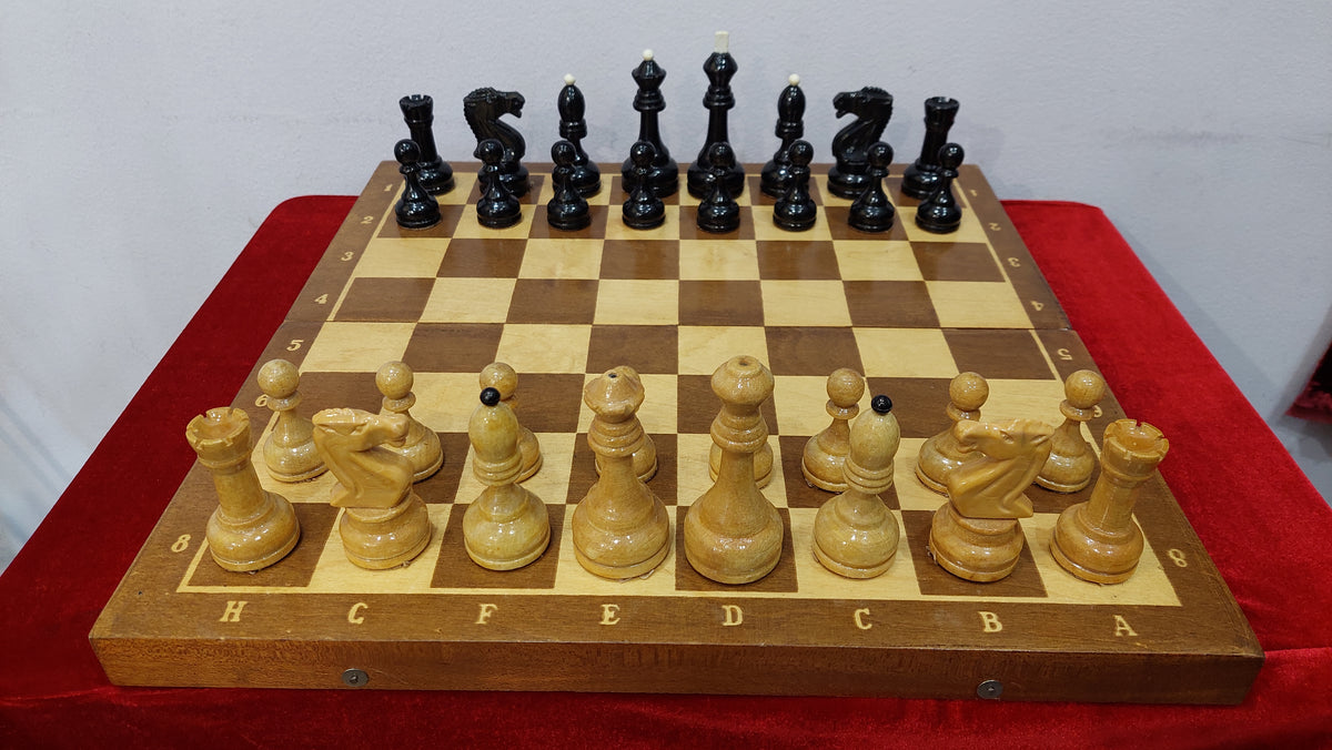 Beautiful authentic classic Soviet wooden tournament chess Grossmeister 1970s