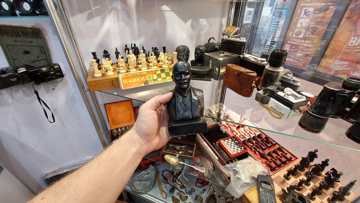bust of Lenin 1962