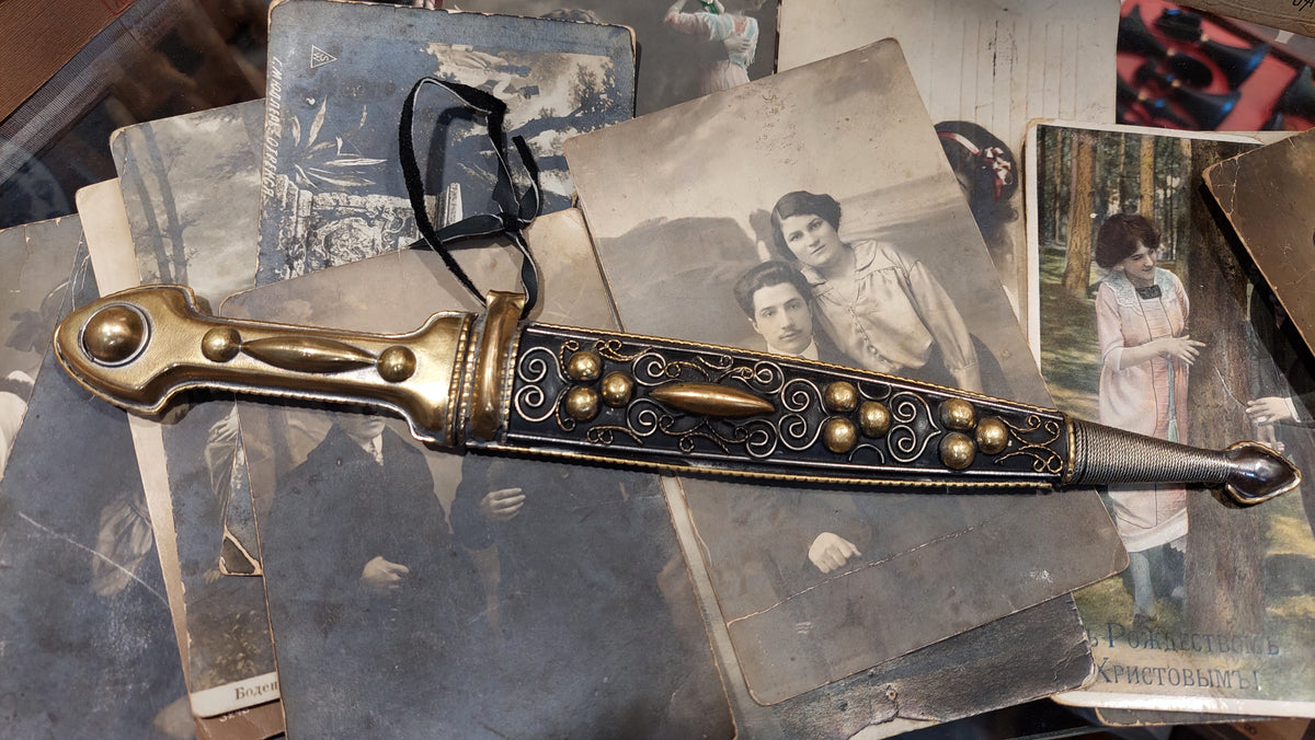 Kitchen knife. Knife dagger khentmei.Knife handmade. East style.
