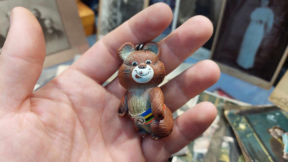 keychain Olympic bear. Olympics 80. Bear on your keys.