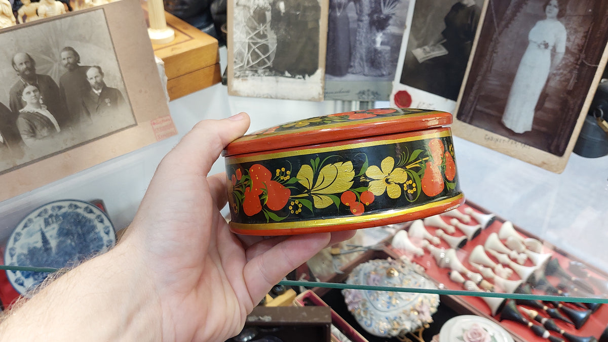 BOX.Handmade Jewelry Box, Kashmiri Papier Mâché Jewelry Box, Unique Papier Mâché Jewelry Box, Real Enamel Lacquered Jewelry Box, Handmade Papier Mâché Jewelry Box.