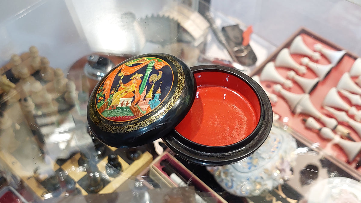 Handmade Jewelry Box, Kashmiri Papier Mâché Jewelry Box, Unique Papier Mâché Jewelry Box, Real Enamel Lacquer Jewelry Box