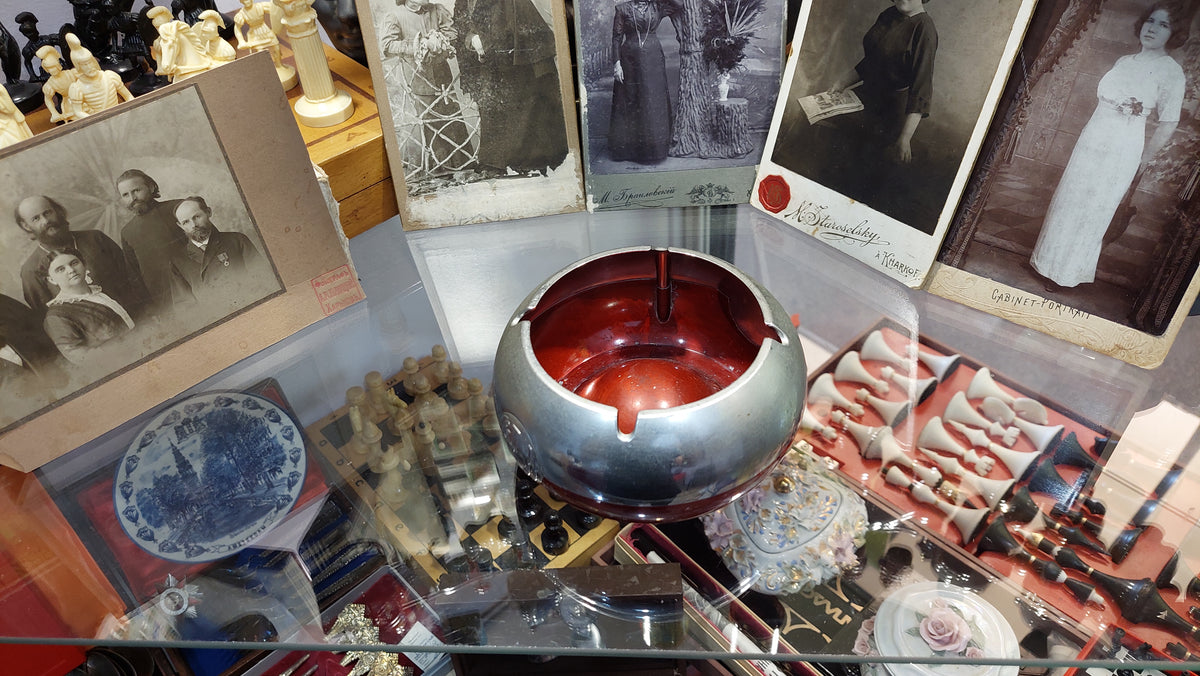 Vintage ashtray LM