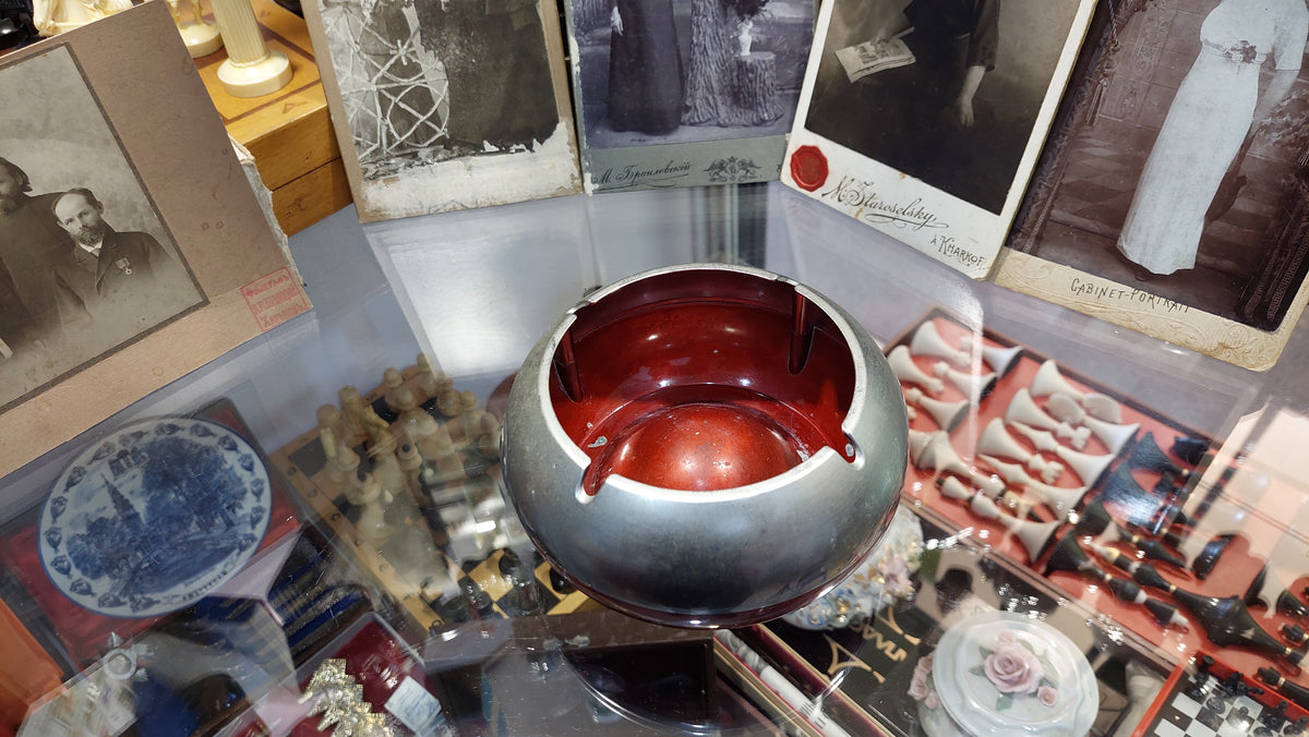 Vintage ashtray LM