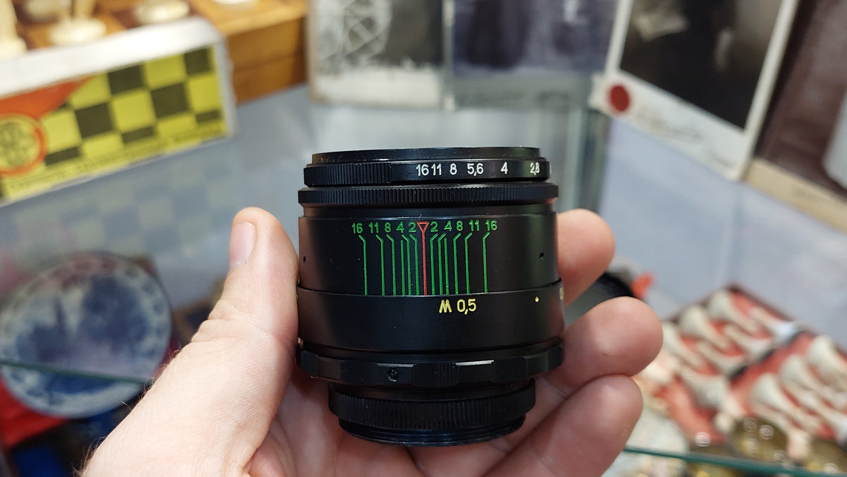 Soviet vintage lens Helios 44-2, 2\58 M42. Russian Lens Zenit USSR