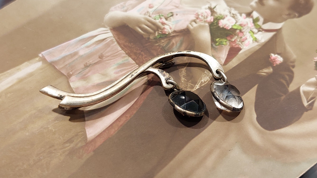 875 sterling silver brooch from 1940 USSR with rock crystal.