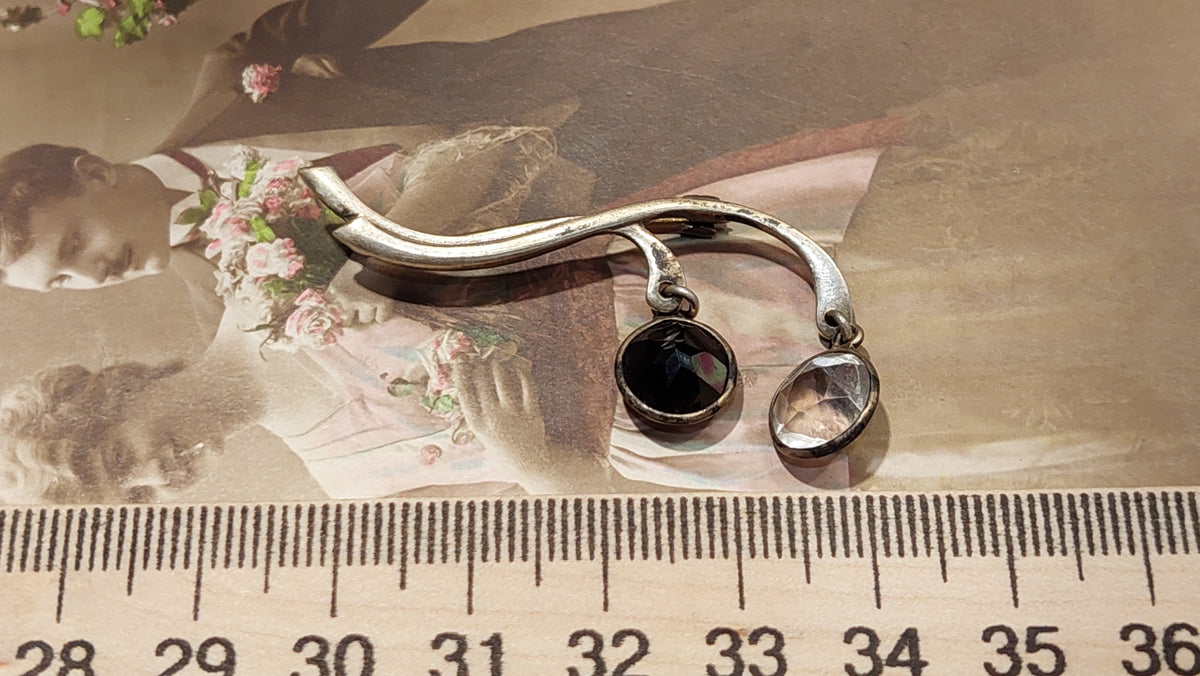 875 sterling silver brooch from 1940 USSR with rock crystal.