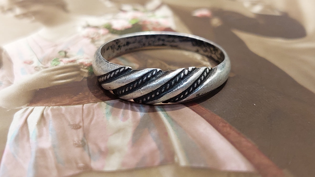 875 standard silver ring USSR 70 years.