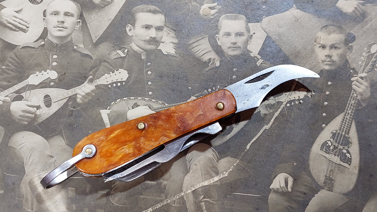 Small pocket knife-knife and fork.