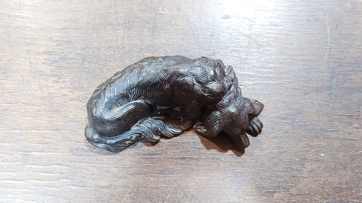 Figurine Lying setter