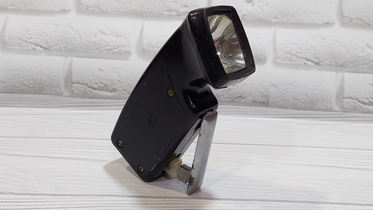 FLASHLIGHT. Vintage mechanical ZIP flashlight, electrodynamic carbolite flashlight.