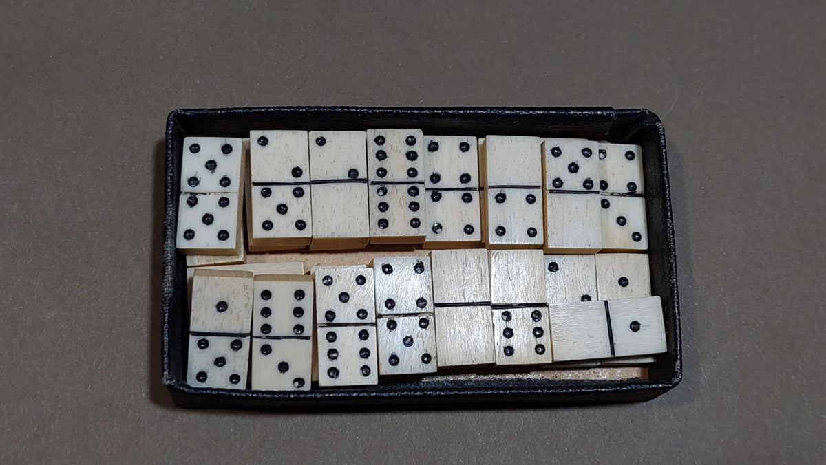 Vintage box for cards and small dominoes.