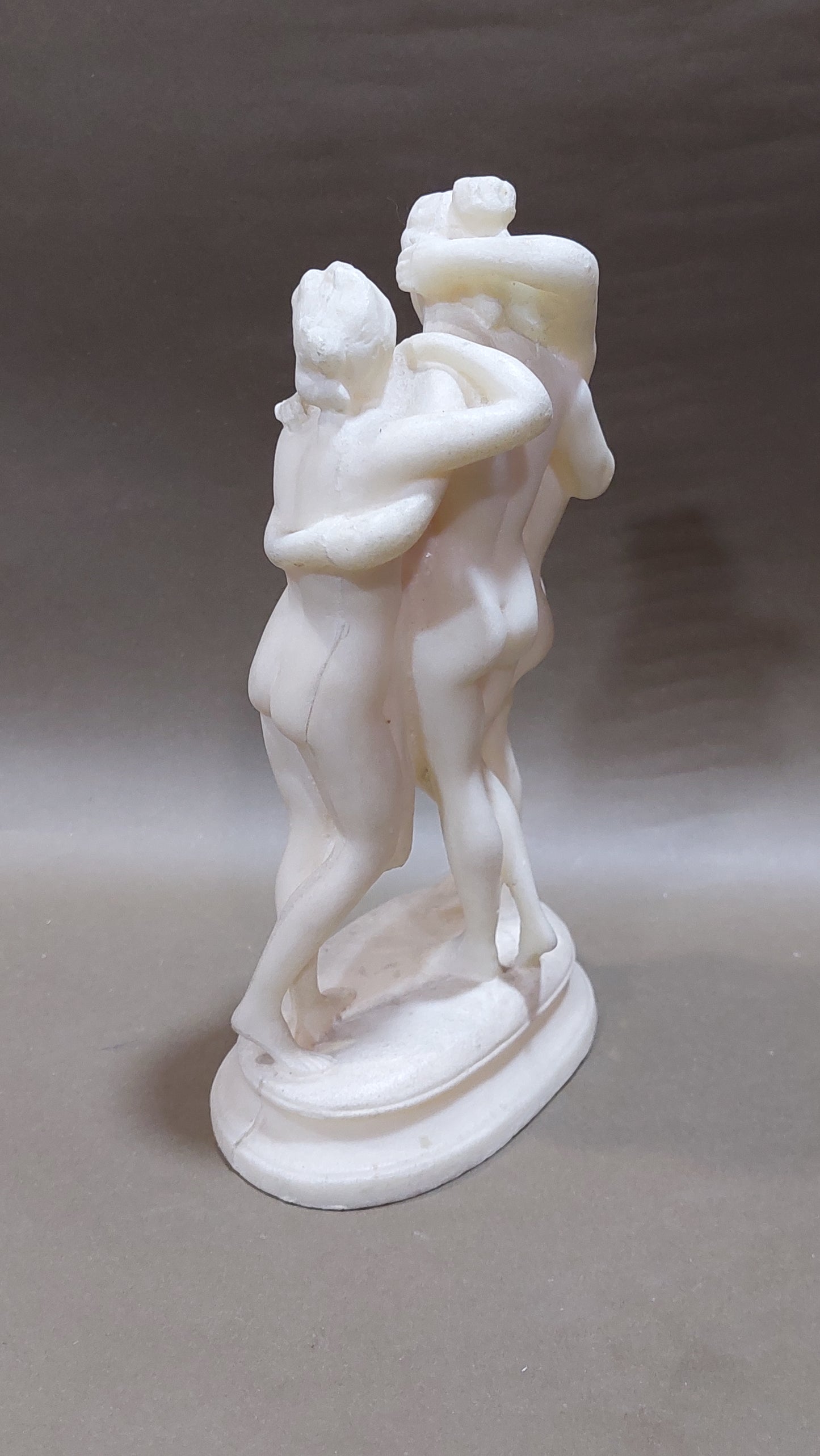 figurine of the Three Graces