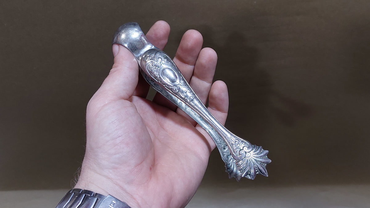 ALPACA sugar tongs.