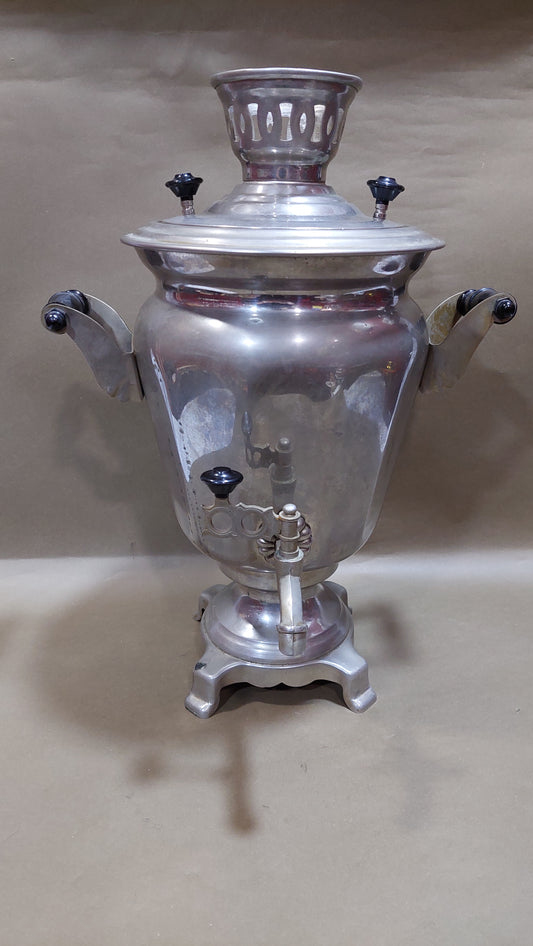 samovar, chrome plated samovar. bronze samovar in chrome. electric samovar. . electric samovar-kettle. antique samovar from 1986.