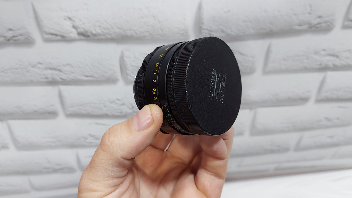 Soviet vintage lens Helios 44-2, 2\58 M42.