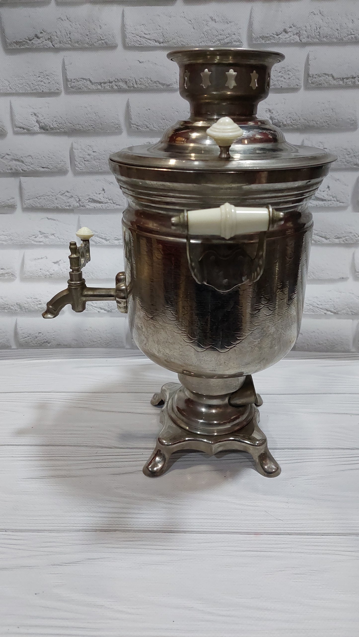 ELECTROSAMOVAR. Soviet samovars, 3L, 1977