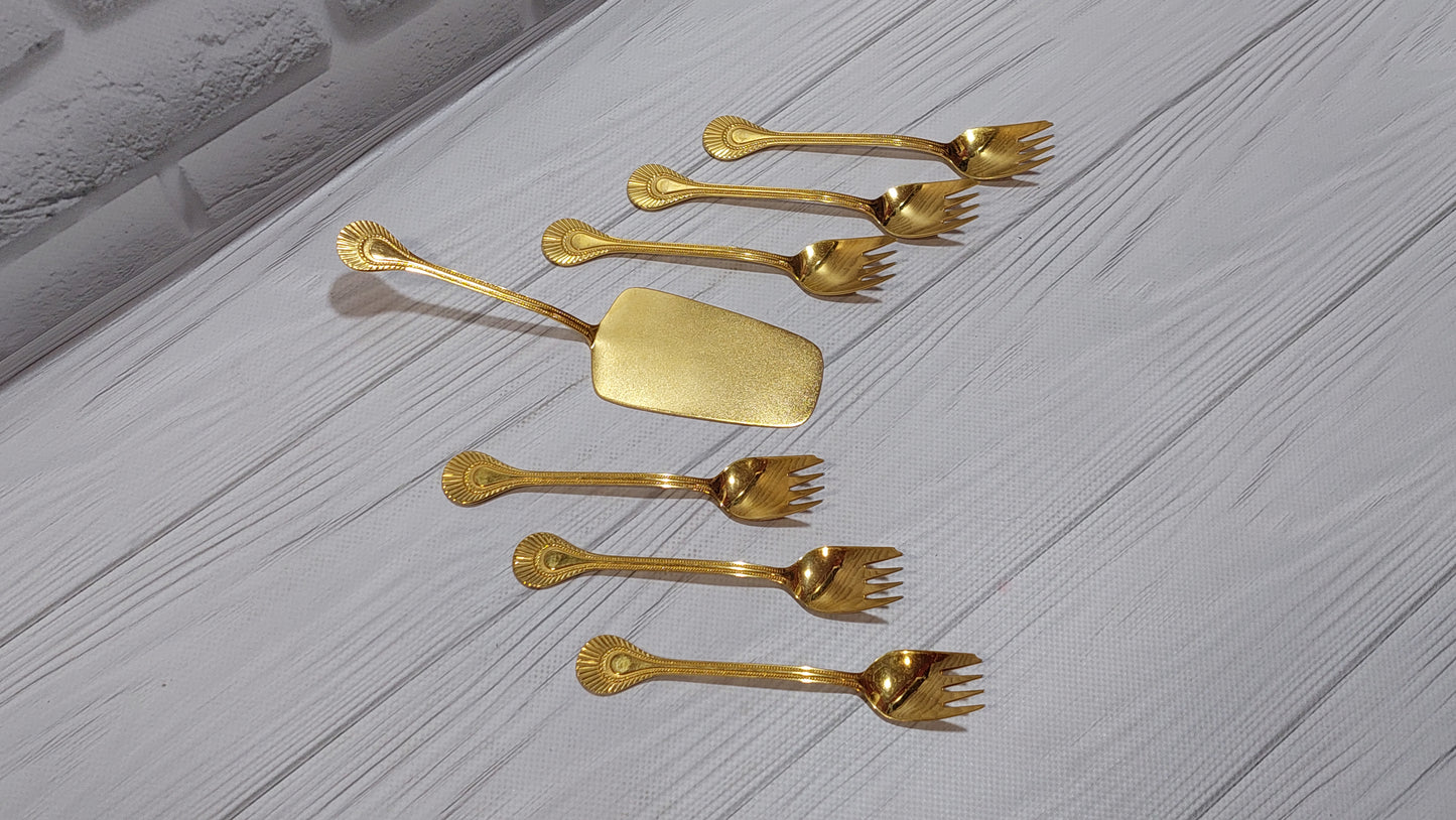 beautiful vintage dessert set, spatula and six forks, gilded, made in Tallinn.