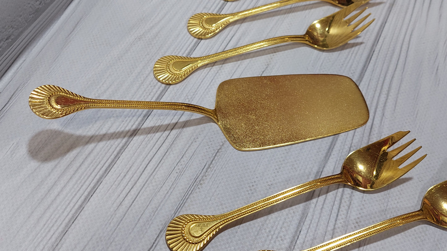 beautiful vintage dessert set, spatula and six forks, gilded, made in Tallinn.