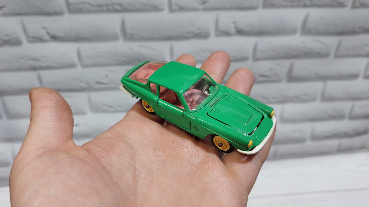 Remake of the Maserati Mistral coupe from the 1970s.
