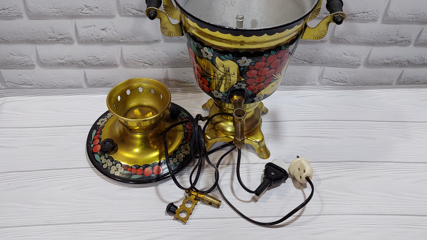 samovar, hand painted. The samovar is painted by hand. electric samovar. . electric samovar-kettle. antique samovar.