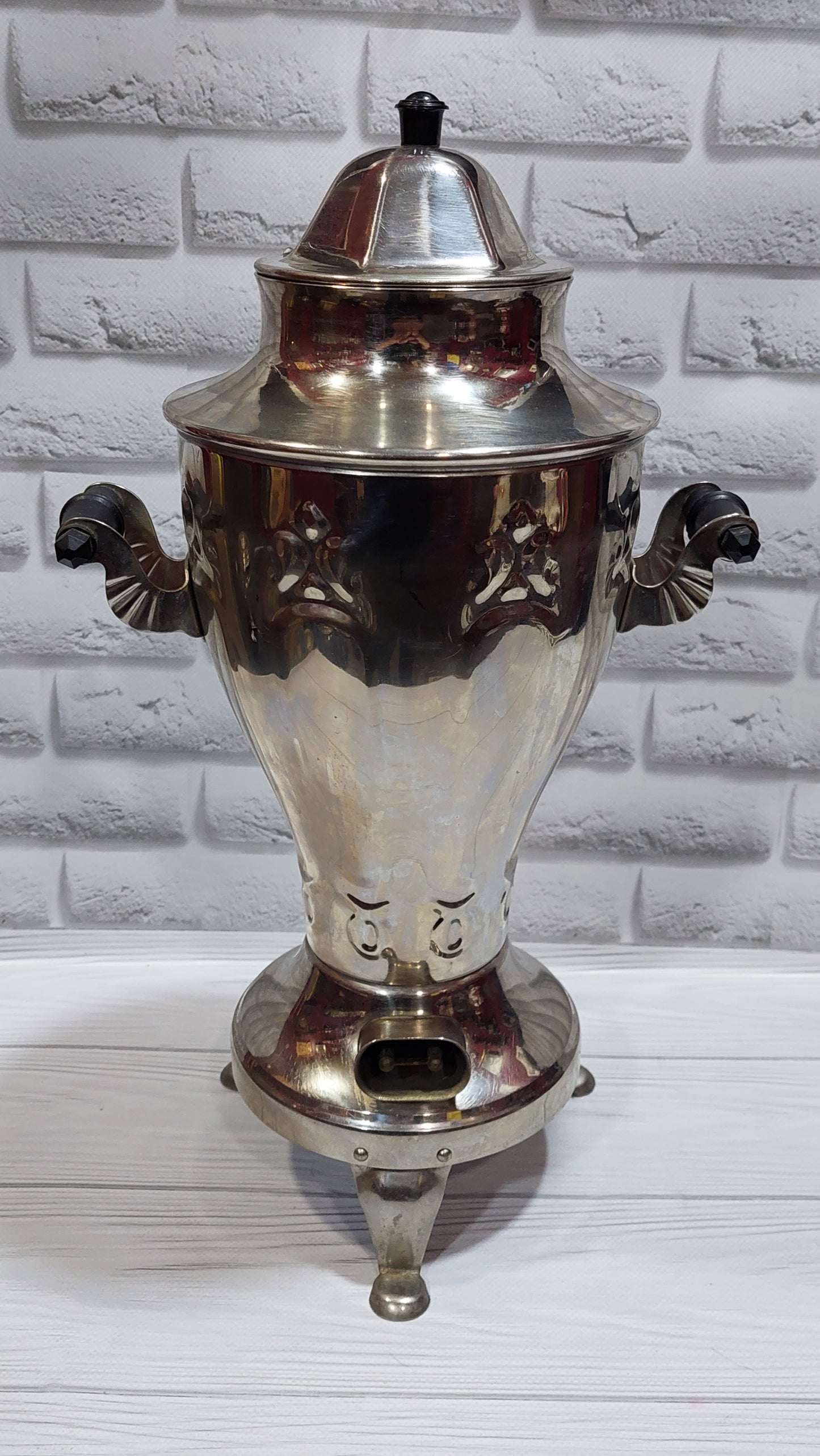 ELECTROSAMOVAR. electric samovar. electric samovar-kettle. antique samovar 3 liters