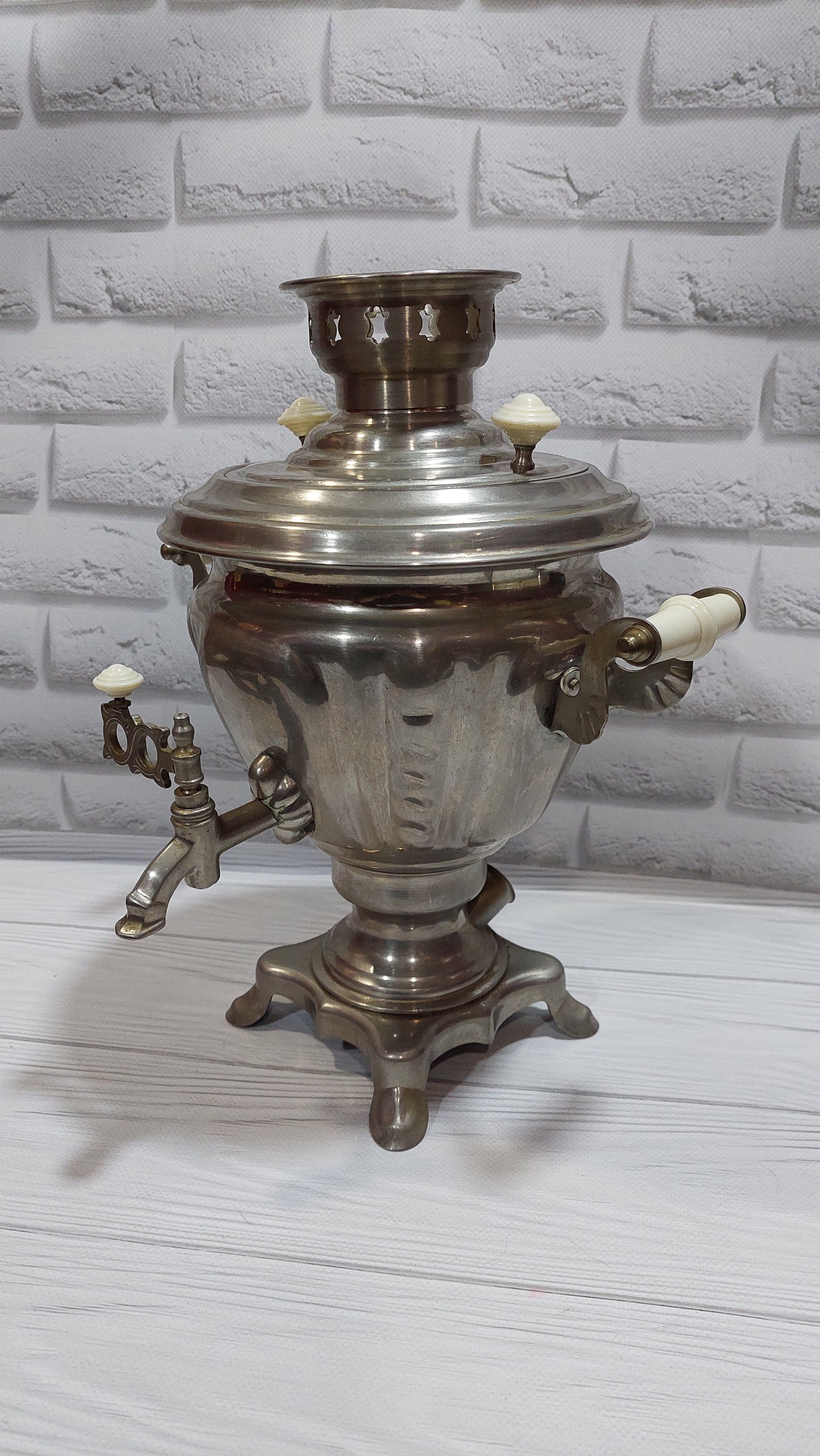 samovar, chrome plated samovar. bronze samovar in chrome. electric samovar. . electric samovar-kettle. antique samovar from 1971.