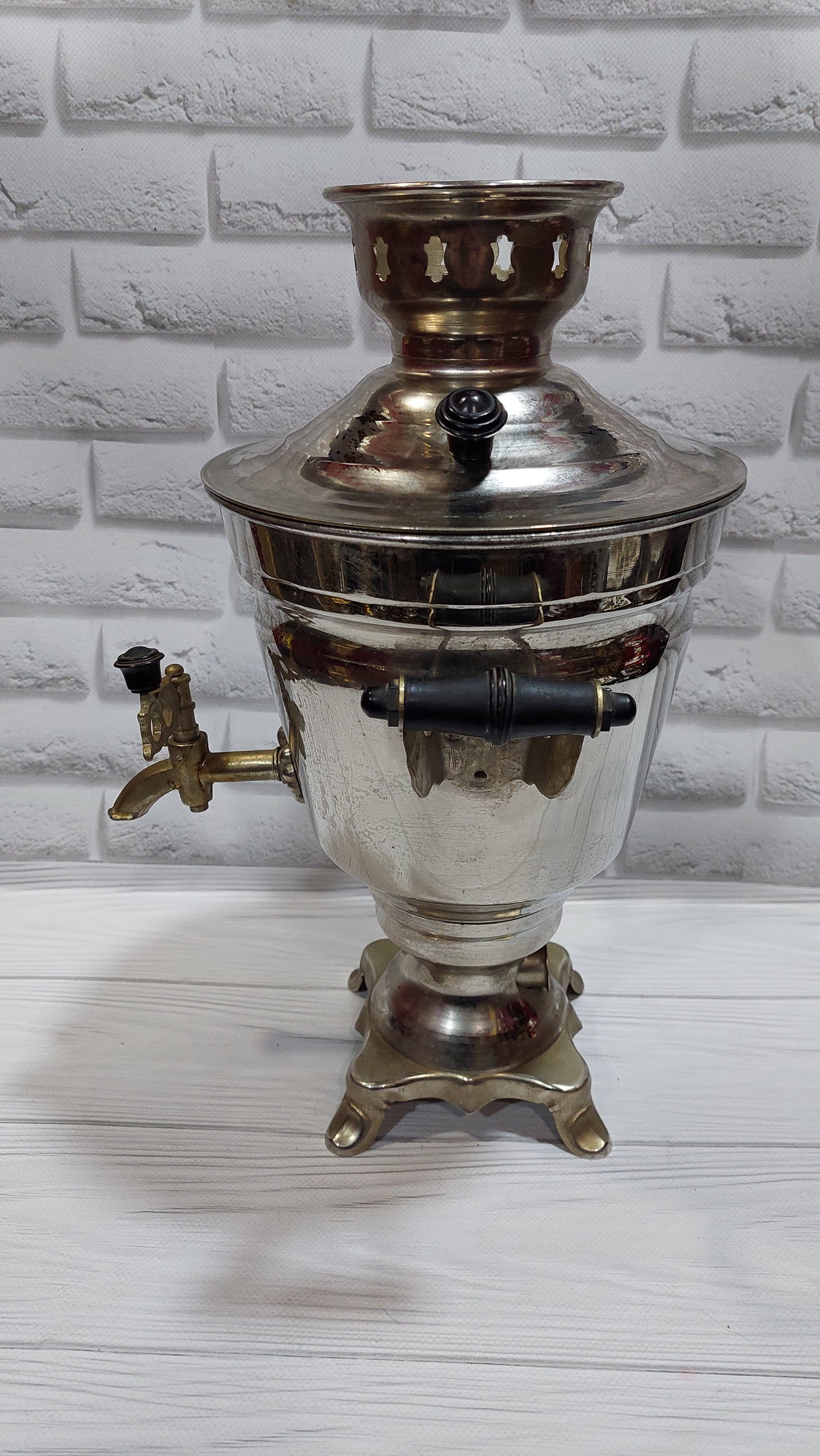 samovar, chrome plated samovar. bronze samovar in chrome. electric samovar. . electric samovar-kettle. vintage samovar 1986