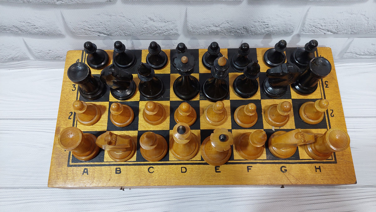 Soviet Latvian chess “Star”, made famous by the film “The Queen’s Gambit”