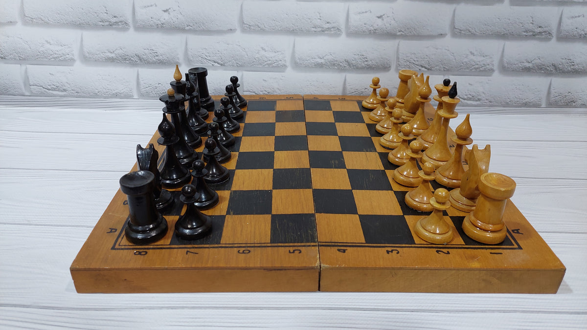 Soviet Latvian chess “Star”, made famous by the film “The Queen’s Gambit”