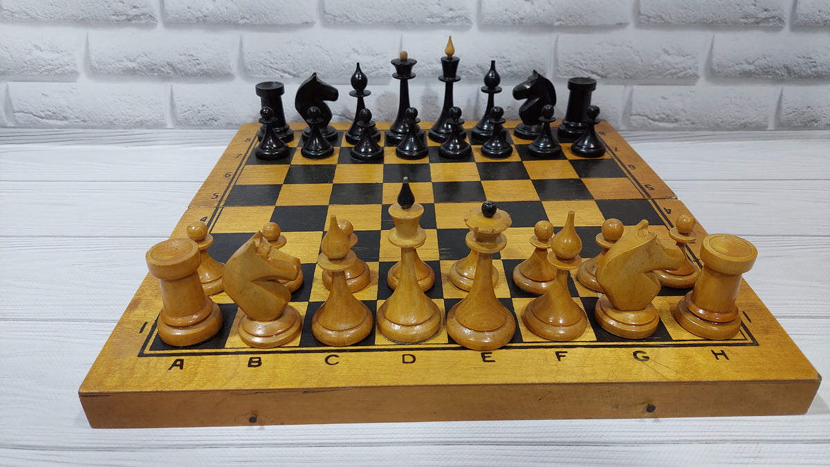 Soviet Latvian chess “Star”, made famous by the film “The Queen’s Gambit”