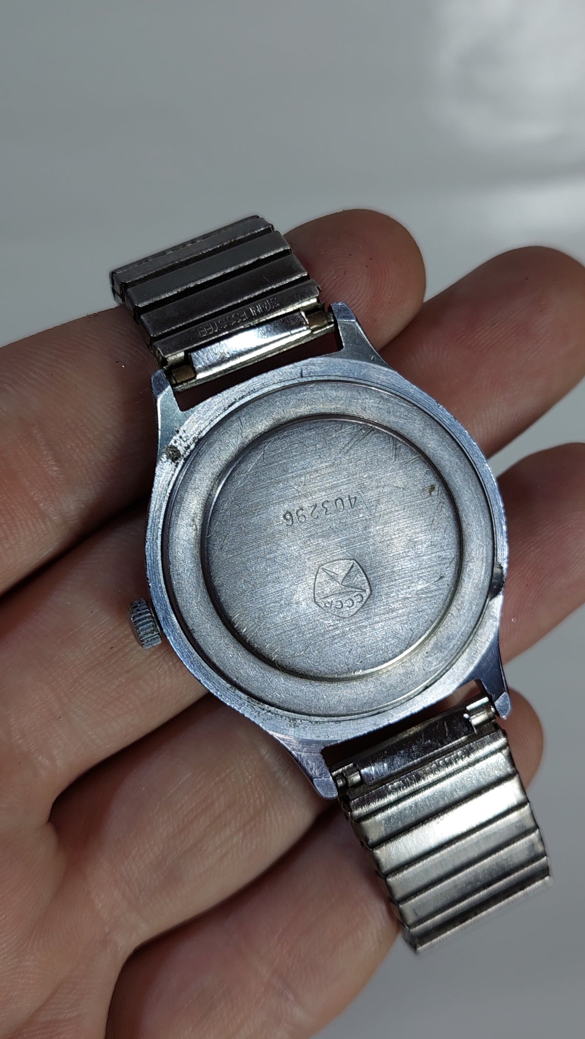 Vintage Soviet Men's Watch Classic USSR 23 Jewels Luch белый Dial