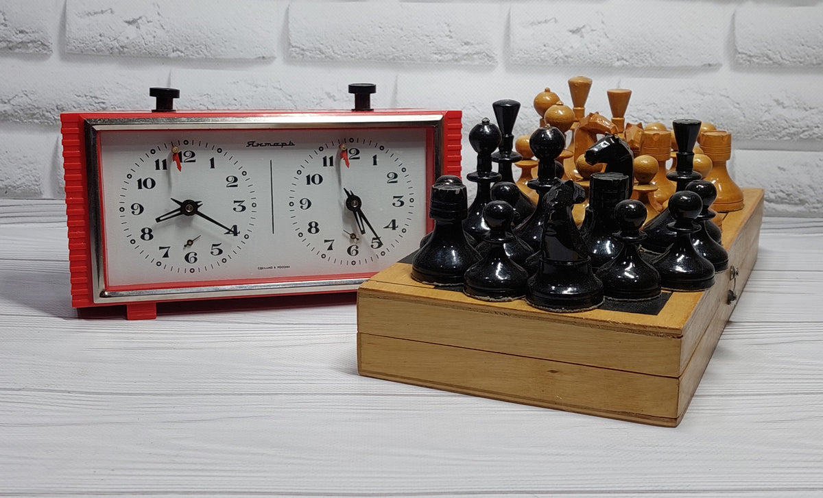 Soviet chess clock Chess timer Chess clock Amber Vintage CHESS CLOCK Tournament clock Soviet mechanical chess clock