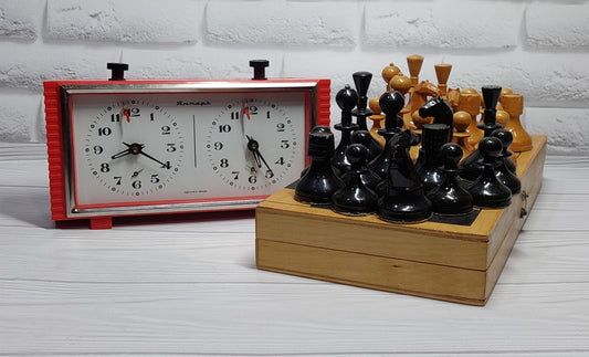 Soviet chess clock Chess timer Chess clock Amber Vintage CHESS CLOCK Tournament clock Soviet mechanical chess clock