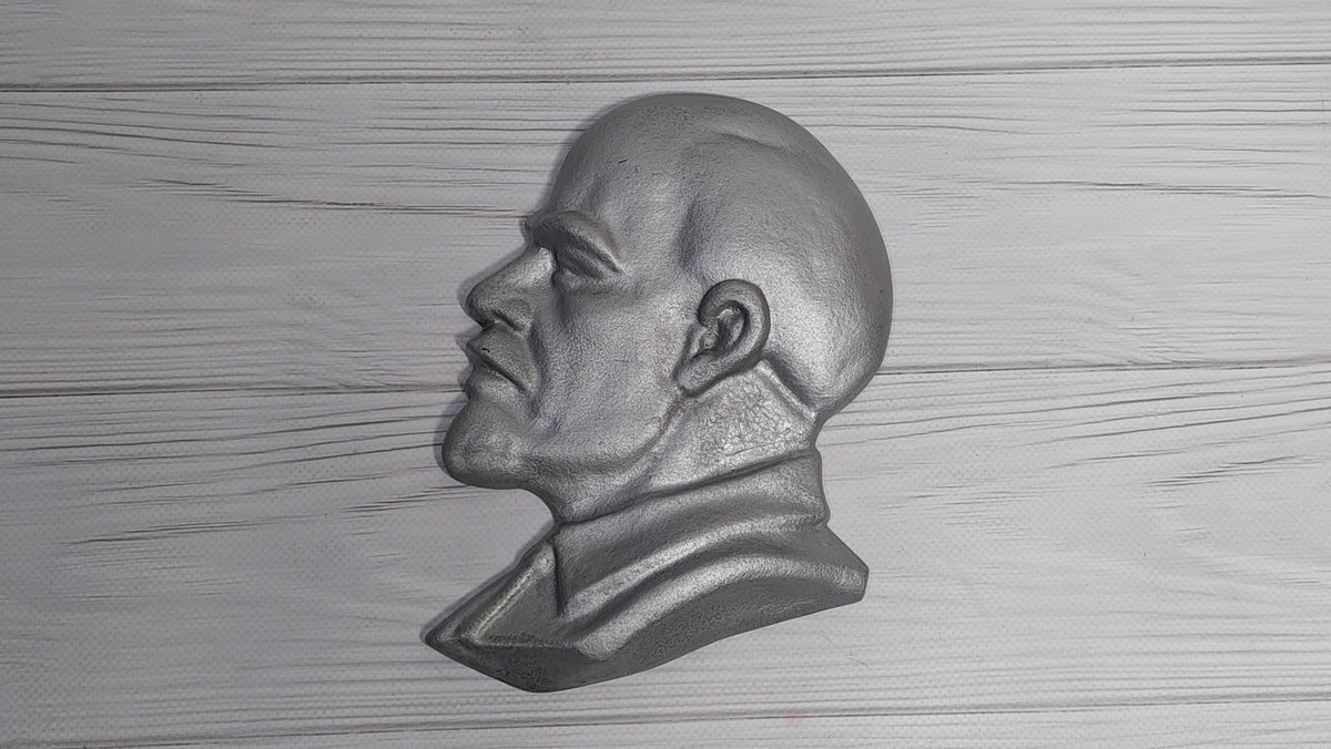 bas-relief Lenin.