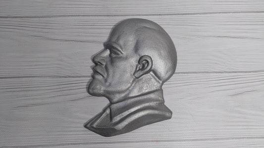 bas-relief Lenin.