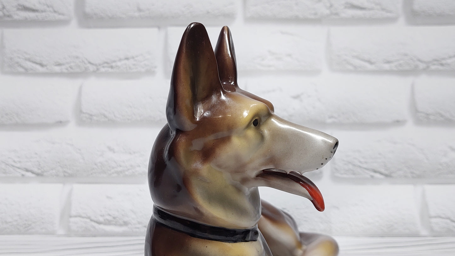 Beautiful vintage large figurine from Germany "GERMAN SHEPHERD DOG"