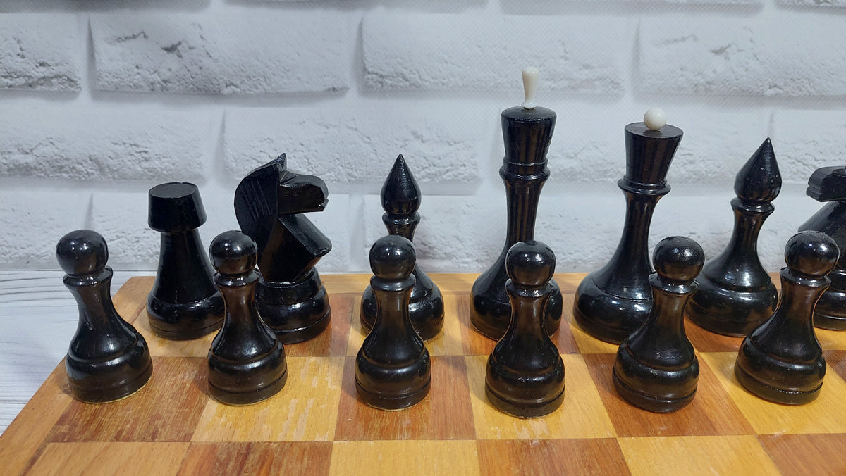 Wooden chess from the 80s Lviv in good condition.