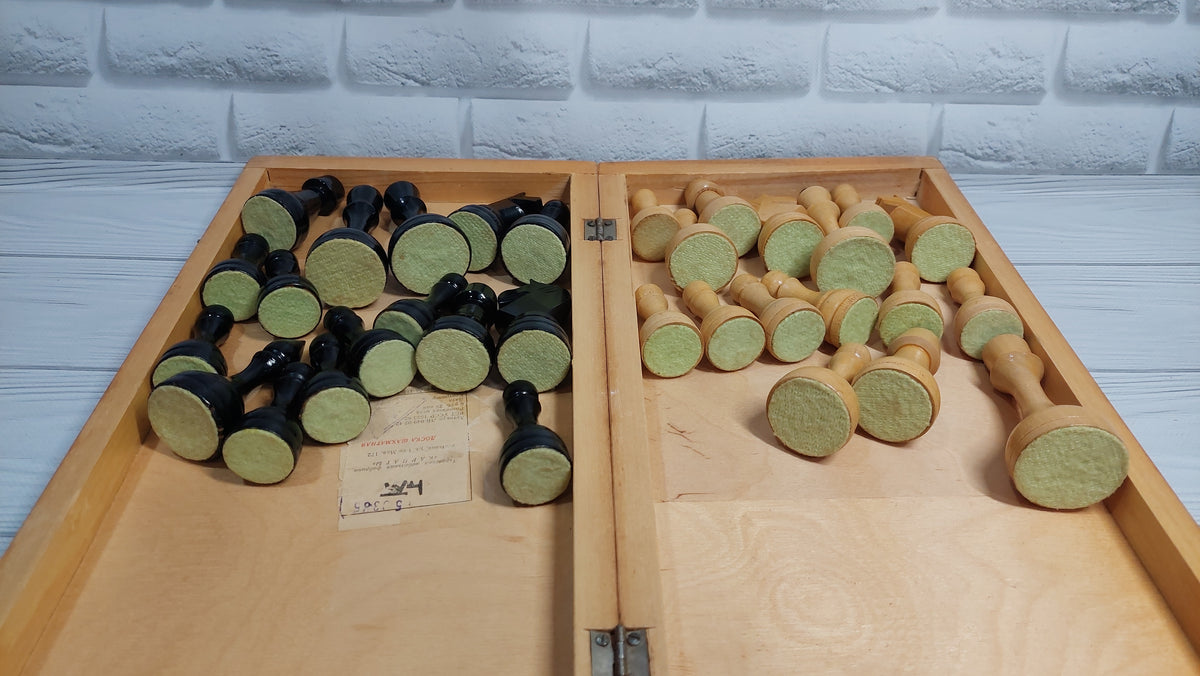 Wooden chess from the 80s Lviv in good condition.