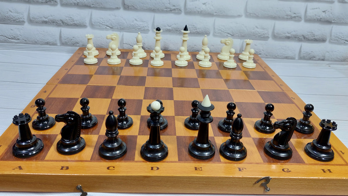 Made in the 1980s! Vintage Soviet plastic chess - USSR