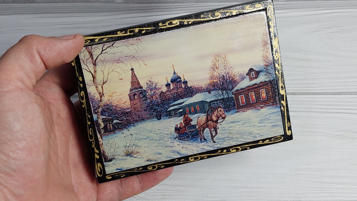 Vintage papier-mâché lacquer box.