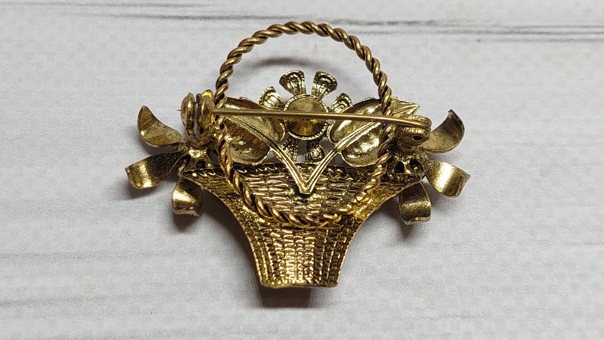 Vintage Brooch BASKET
