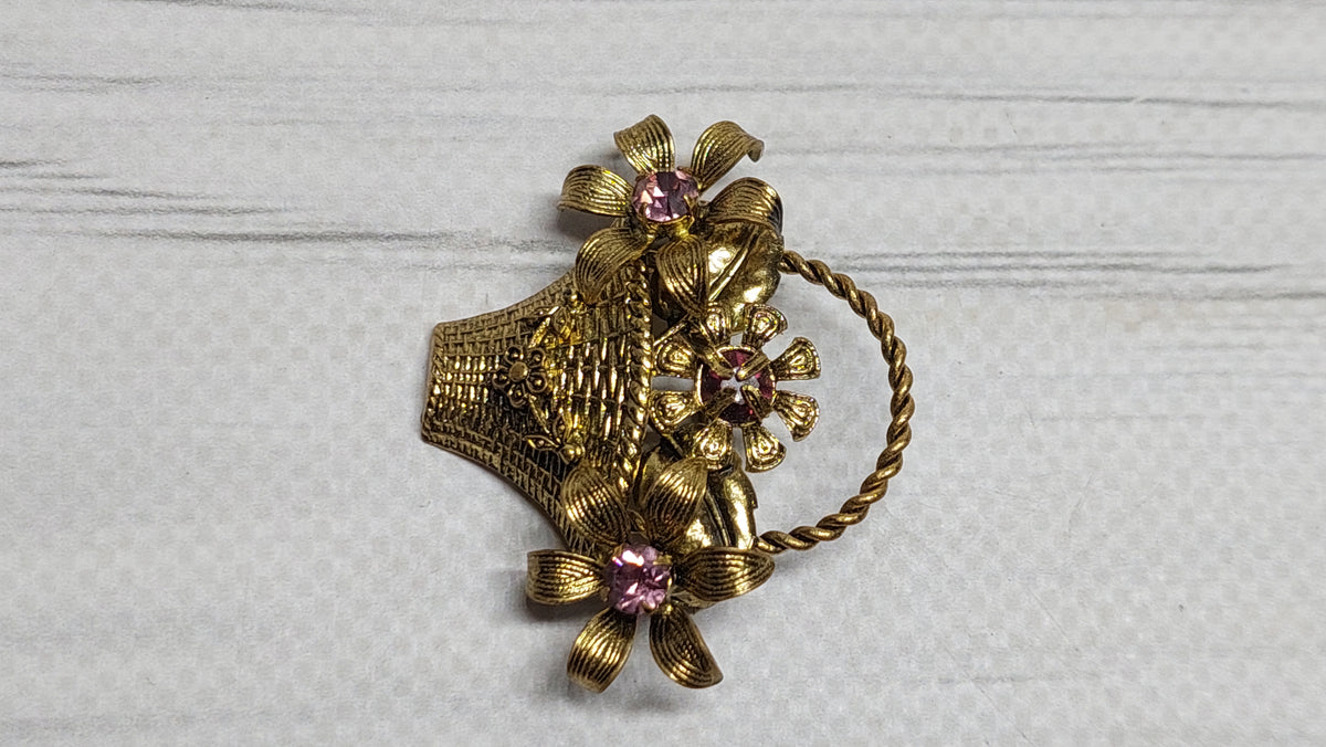 Vintage Brooch BASKET